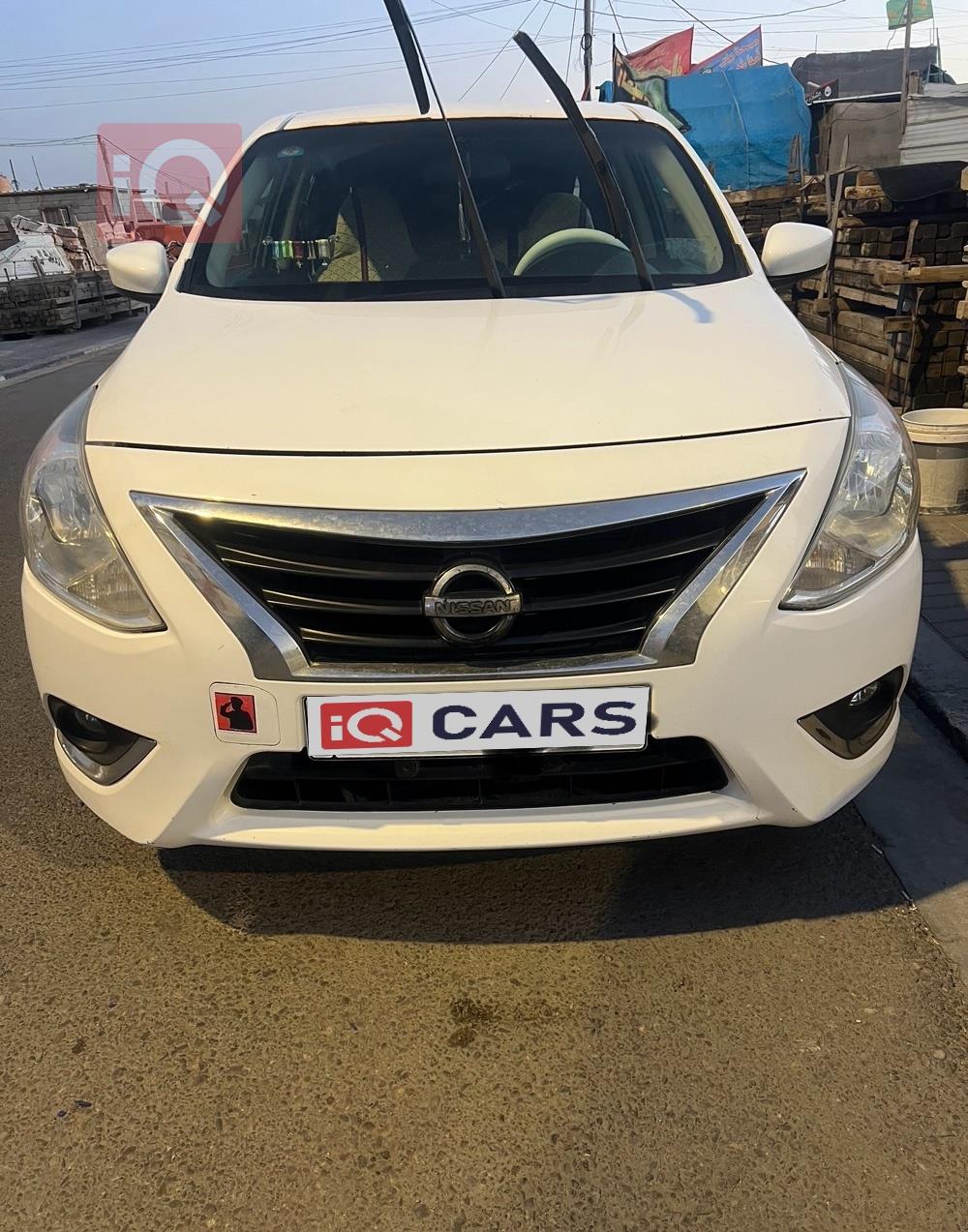 Nissan Versa